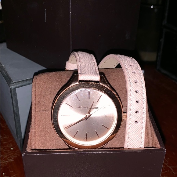 Michel Kors Limited Edition Rose Gold Watch - Picture 1 of 5